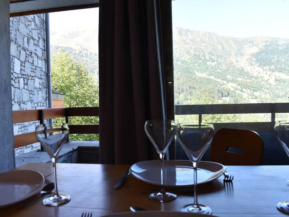Studio A Meribel Avec Balcon Et Casier A Ski, Proche Telesiege - Fr-1-180-576 Les Allues 0*,  Γαλλία